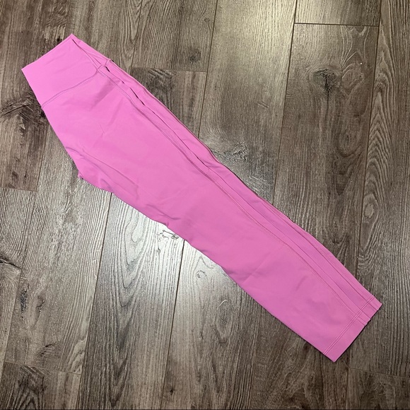 Lululemon Wunder Under High-Rise Tight 25” - Picture 2 of 4